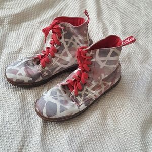 Air wave Dr.  Martens